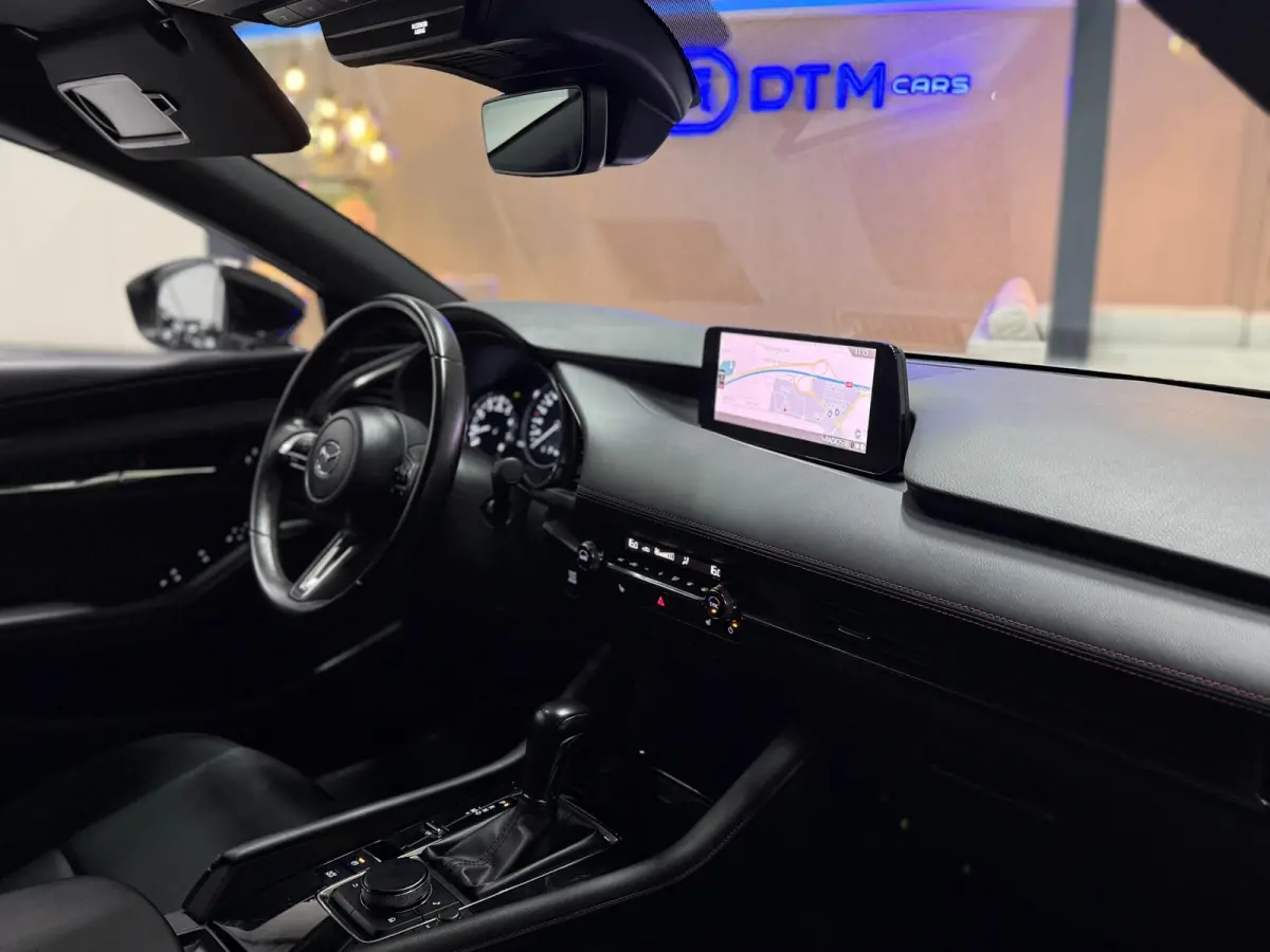 2.0 e-Hybrid 150 Homura Aut. | HUD | Trekhaak | ACC | 18" | Camera