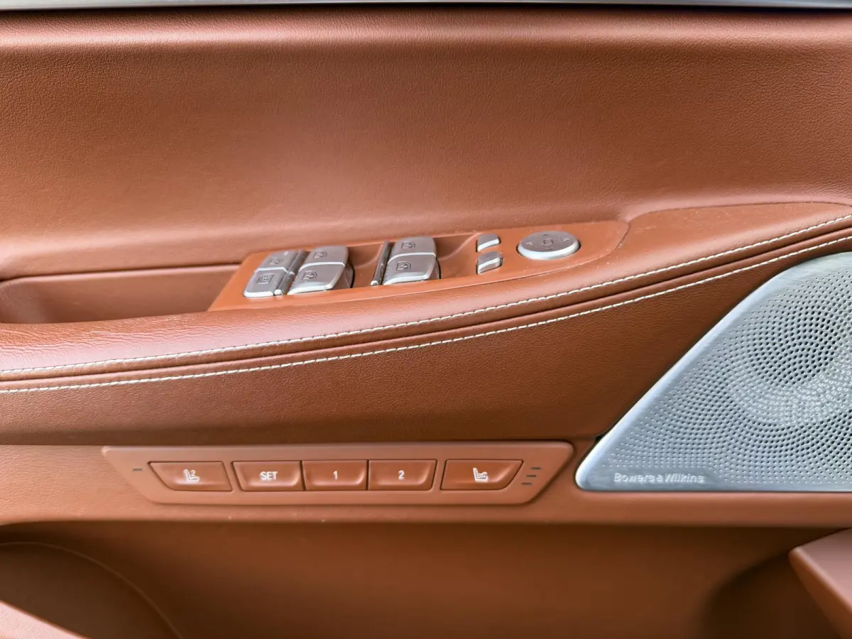 750i xDrive High Executive M-Sport | Panoramadak | 360* Camera | Bowers & Wilkins | Massage | Head-Up |