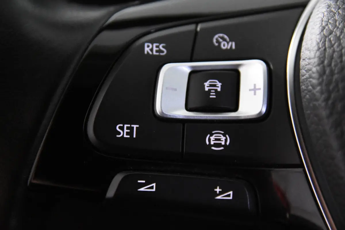 1.0 TSI United *1ste Eigenaar*Panoramadak*Stoelverwarming*Parkassist*