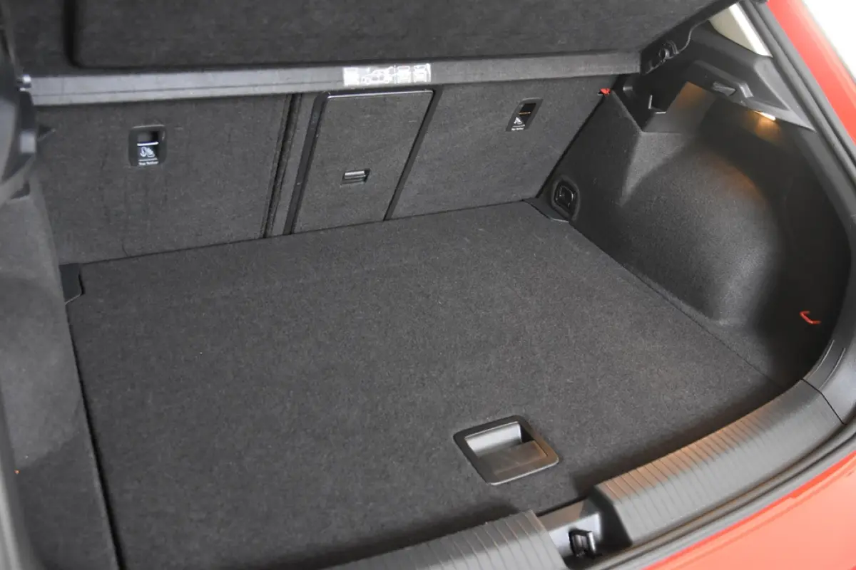 1.0 TSI United *1ste Eigenaar*Panoramadak*Stoelverwarming*Parkassist*