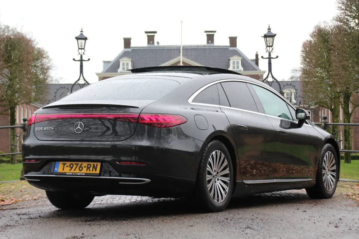 450+ Business Line 108 kWh | PANODAK | 360° CAMERA | ADAPTIVE CRUISE | DODE HOEK | STOELVERWARMING + VERKOELING | AMBIENT VELICHTING | LEDER | MEMORY SEATS | LED