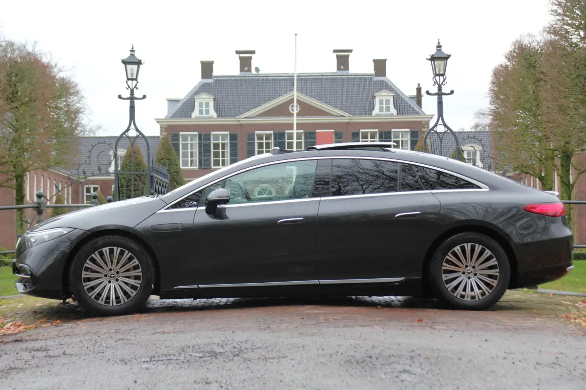 450+ Business Line 108 kWh | PANODAK | 360° CAMERA | ADAPTIVE CRUISE | DODE HOEK | STOELVERWARMING + VERKOELING | AMBIENT VELICHTING | LEDER | MEMORY SEATS | LED