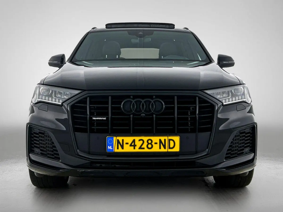 60 TFSI e quattro Competition 456 PK | S-line | Luchtvering l Cruise control l Panoramadak l Stuurverwarming l Elektrisch bedienbare bestuurdersstoel met geheugen l Elektrisch bedienbare tre