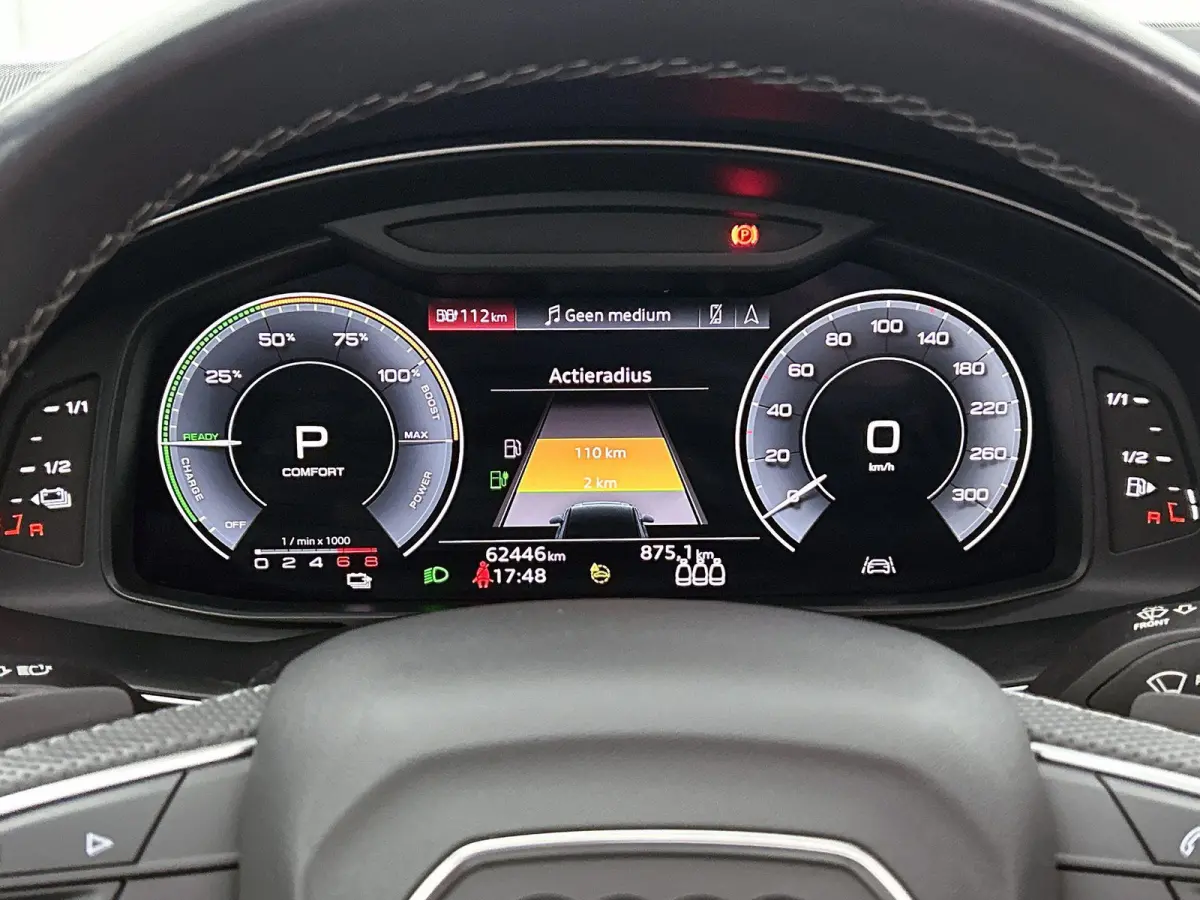 60 TFSI e quattro Competition 456 PK | S-line | Luchtvering l Cruise control l Panoramadak l Stuurverwarming l Elektrisch bedienbare bestuurdersstoel met geheugen l Elektrisch bedienbare tre