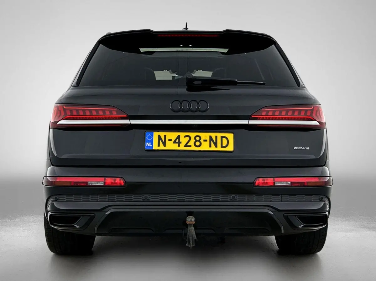 60 TFSI e quattro Competition 456 PK | S-line | Luchtvering l Cruise control l Panoramadak l Stuurverwarming l Elektrisch bedienbare bestuurdersstoel met geheugen l Elektrisch bedienbare tre