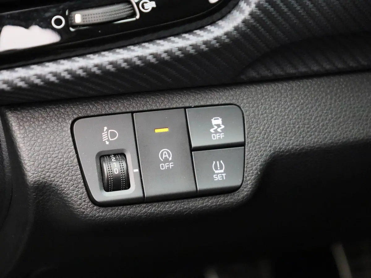 1.0 T-GDi MHEV GT-Line | Navigatie | Camera | Trekhaak | Stoel+Stuur Verwarming | Parkeersensoren | Bluetooth