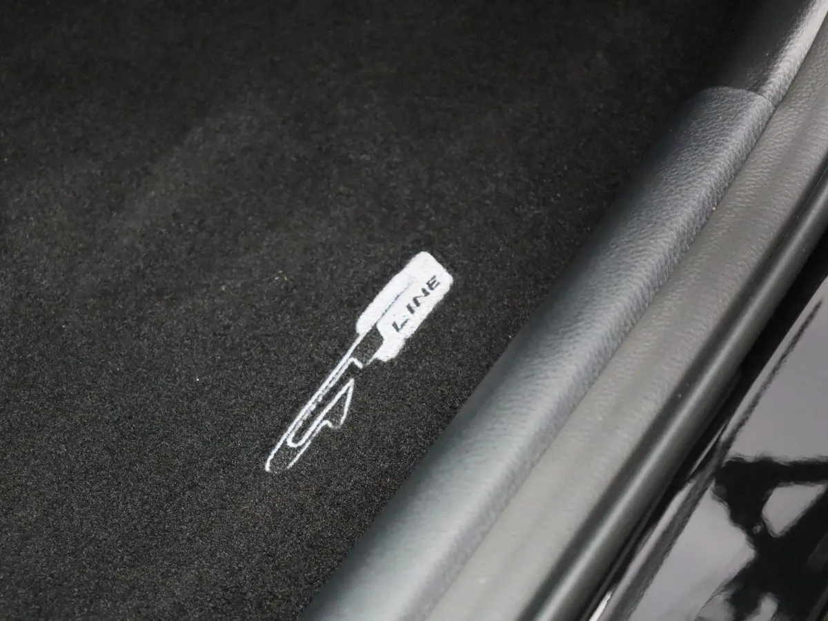 1.0 T-GDi MHEV GT-Line | Navigatie | Camera | Trekhaak | Stoel+Stuur Verwarming | Parkeersensoren | Bluetooth