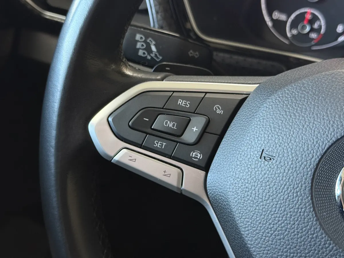 1.0 TSI 115pk DSG Style | Navigatie | Dode hoek | Stoelverwarming | PDC V+A | 100% Volkswagen Onderhouden!