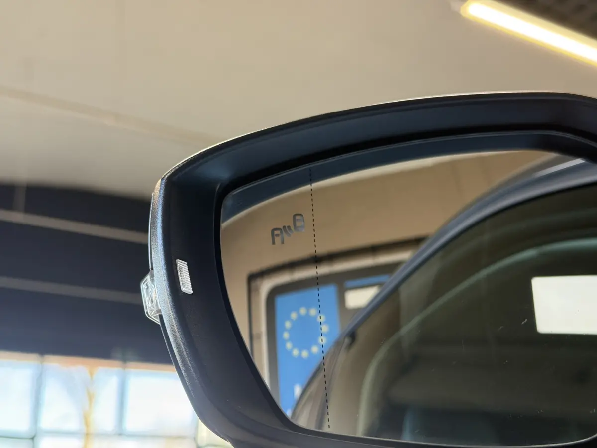 1.0 TSI 115pk DSG Style | Navigatie | Dode hoek | Stoelverwarming | PDC V+A | 100% Volkswagen Onderhouden!