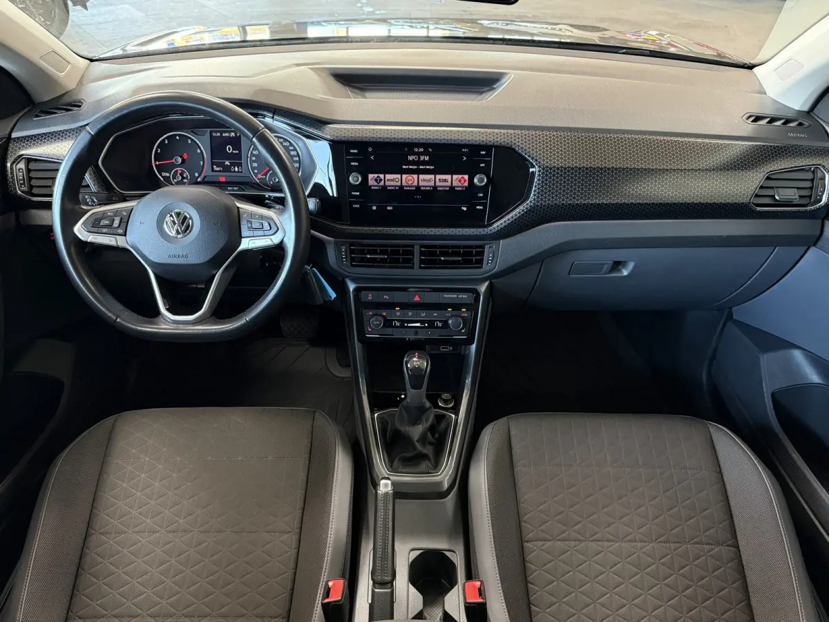 1.0 TSI 115pk DSG Style | Navigatie | Dode hoek | Stoelverwarming | PDC V+A | 100% Volkswagen Onderhouden!