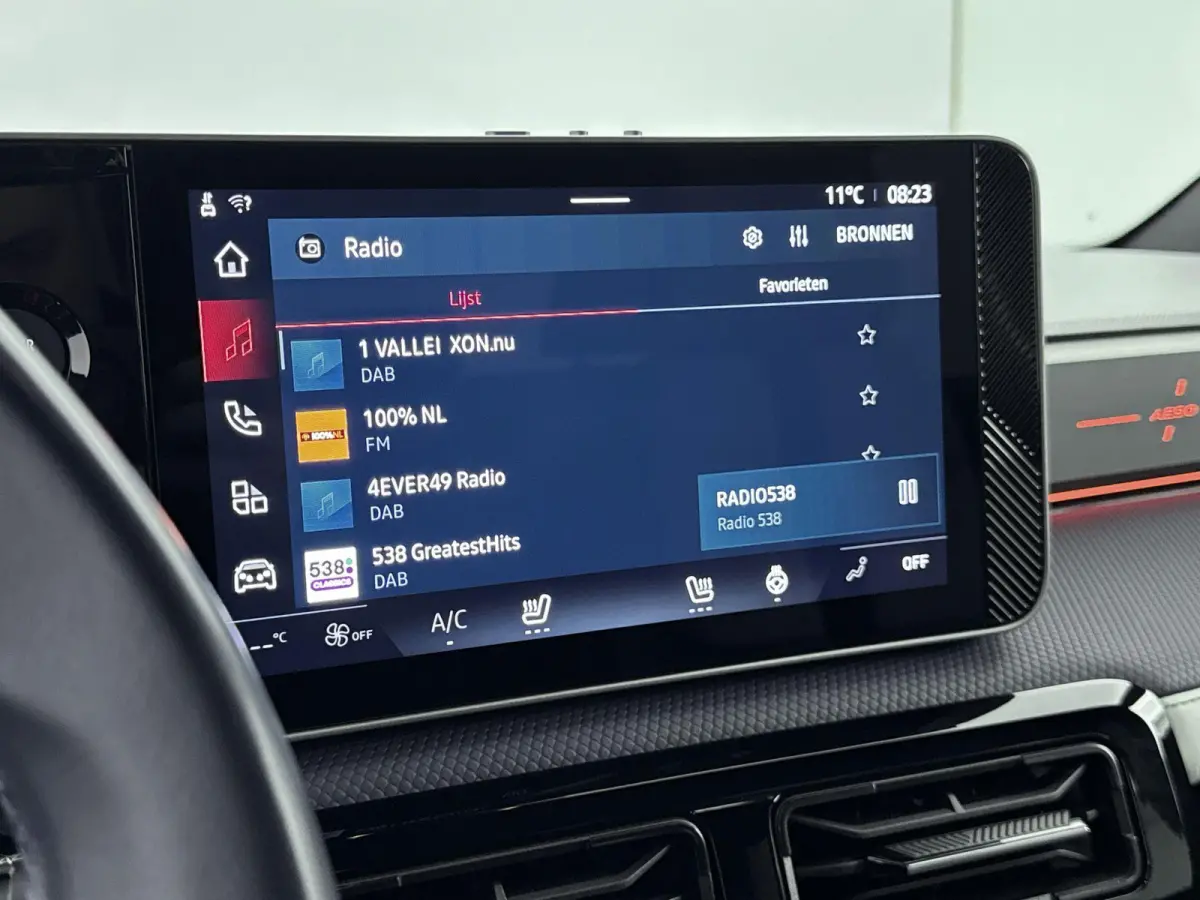 GTS 52 kWh - 220 PK | Pack Driving | Pack Safety | airco automatisch | Apple Carplay/Android Auto | Autonomous Emergency Braking | cruise control adaptief "| full-LED koplampen | lederen bek