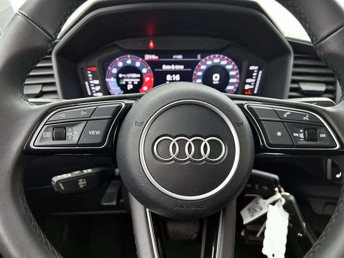 30 TFSI Advanced edition 116 PK l Cruise control l Climate Control  l Stoelverwarming l Apple Carplay / Android Auto l Audi virtual cockpit l Lichtmetalen wielen