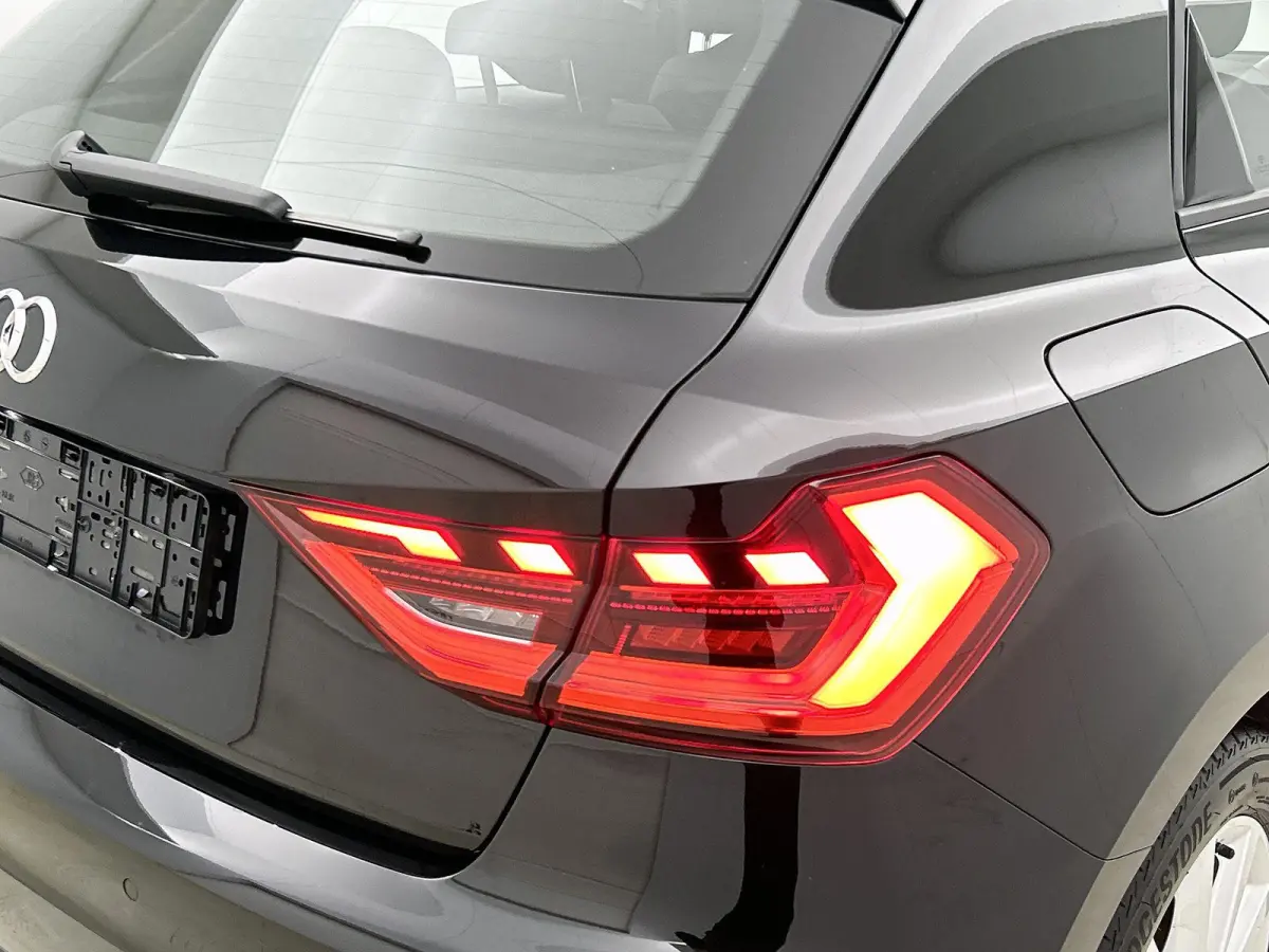 30 TFSI Advanced edition 116 PK l Cruise control l Climate Control  l Stoelverwarming l Apple Carplay / Android Auto l Audi virtual cockpit l Lichtmetalen wielen