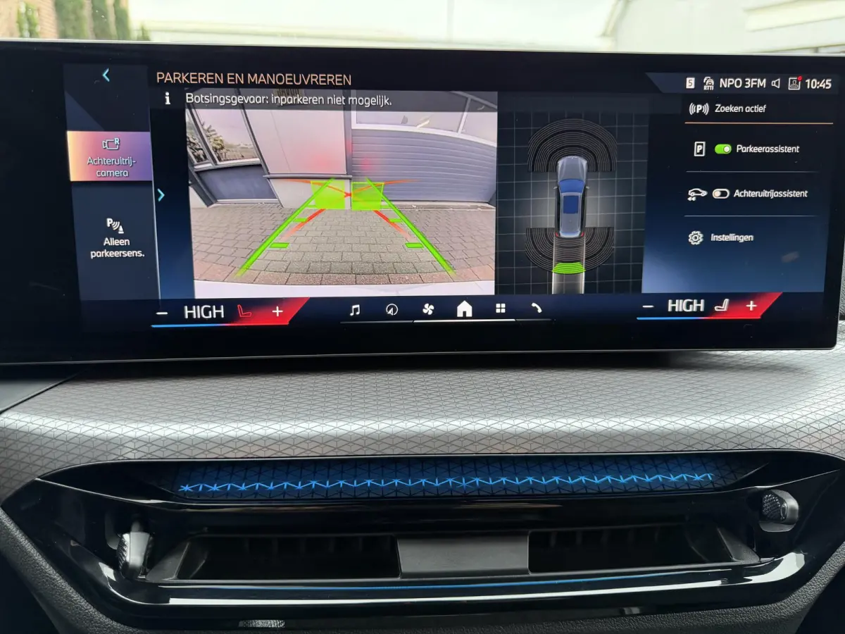 330i xDrive M-Sport Leder|AdaptiefCruise|HiFi