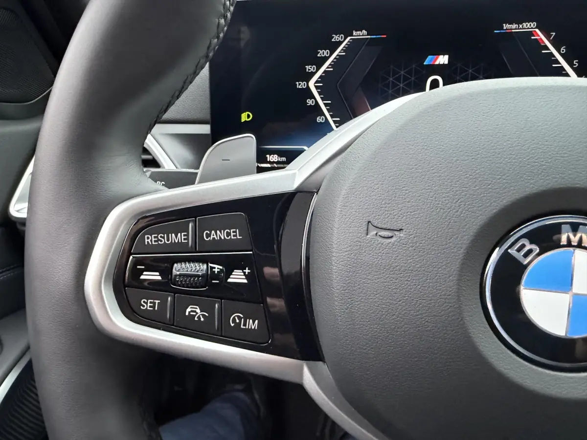 330i xDrive M-Sport Leder|AdaptiefCruise|HiFi
