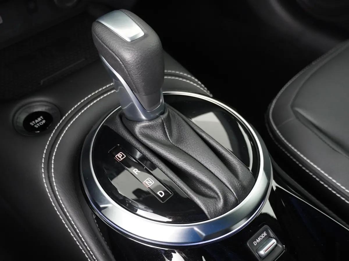 1.6 Hybrid Tekna | €6.000 Voorraadkorting | Lederen Bekl. | BOSE Audio | Stoel-, Stuur- & Voorruitverw. |