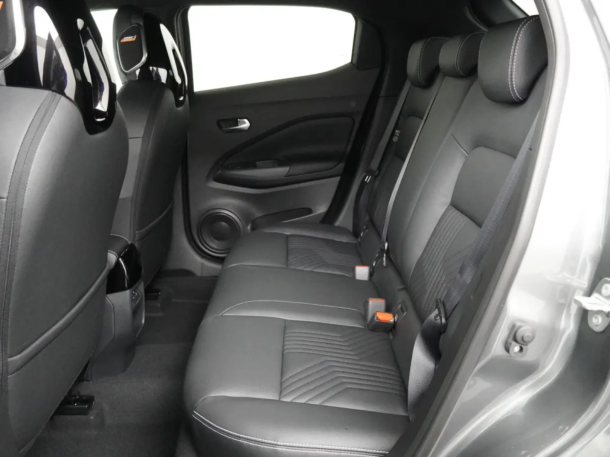1.6 Hybrid Tekna | €6.000 Voorraadkorting | Lederen Bekl. | BOSE Audio | Stoel-, Stuur- & Voorruitverw. |