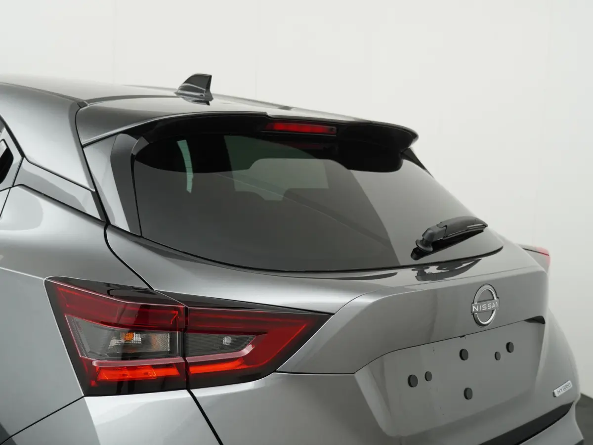 1.6 Hybrid Tekna | €6.000 Voorraadkorting | Lederen Bekl. | BOSE Audio | Stoel-, Stuur- & Voorruitverw. |
