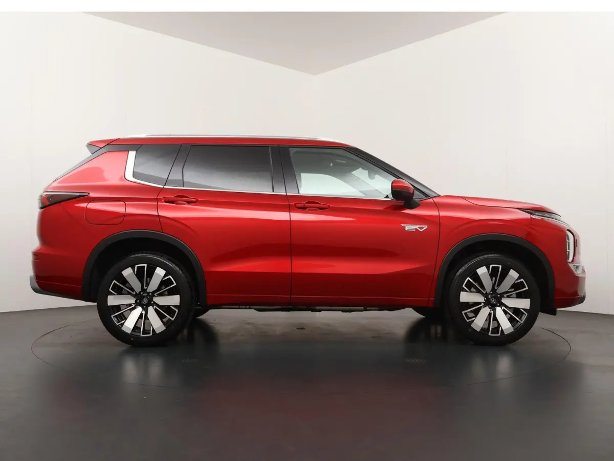 2.4 PHEV Instyle | €4.000 Voorraadkorting | 8 Jaar Garantie! | Achterbank verwarmd | Adaptieve cruise control | Dodehoekdetectie | Panoramadak |