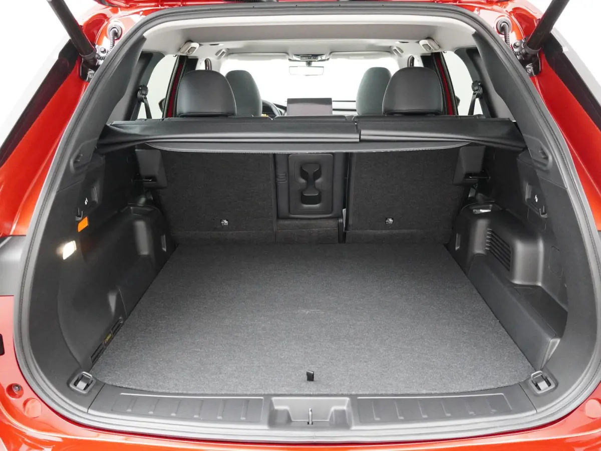 2.4 PHEV Instyle | €4.000 Voorraadkorting | 8 Jaar Garantie! | Achterbank verwarmd | Adaptieve cruise control | Dodehoekdetectie | Panoramadak |