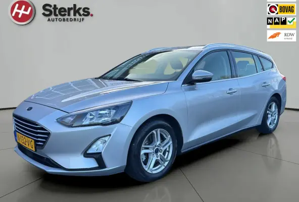1.0 EcoBoost Hybrid 125 PK Trend Edition Business TREKHAAK CARPLAY/ANDROID AUTO PARKEERSENSOREN