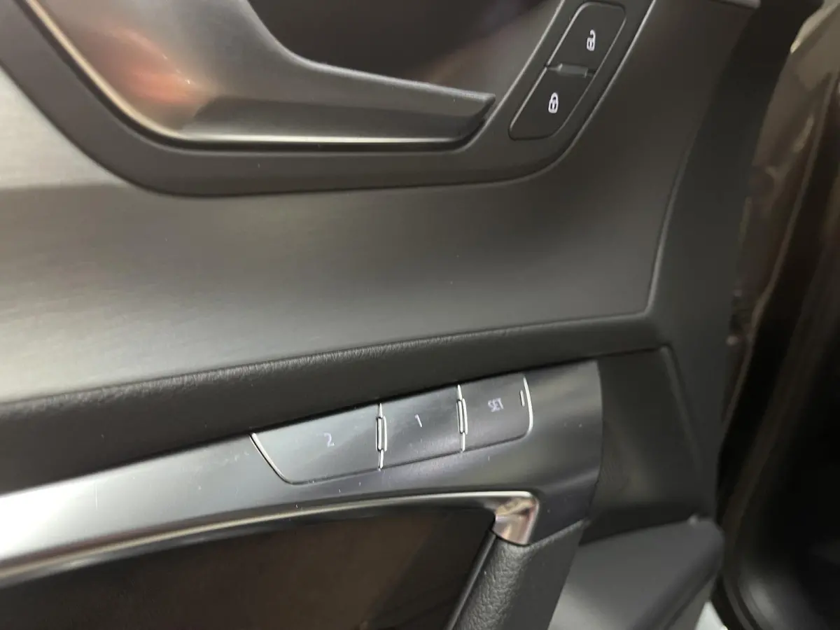 55 TFSI e quattro Pro Line S Competition 20"/RS stoelen leder + memory/Panoramadak/Trekhaak/B&O audio/Stoel + stuurverwarming/Adaptieve cruise/Keyless/Camera/Matrix LED