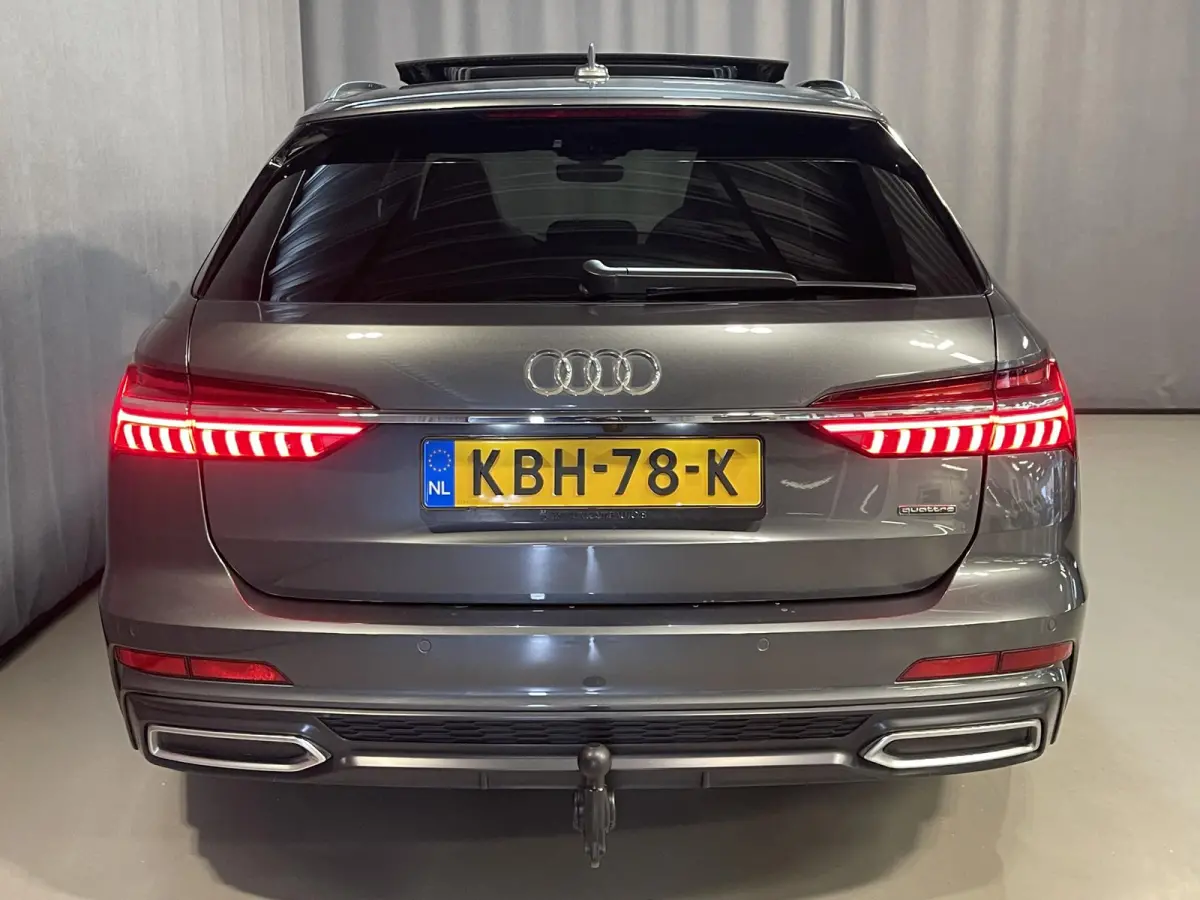 55 TFSI e quattro Pro Line S Competition 20"/RS stoelen leder + memory/Panoramadak/Trekhaak/B&O audio/Stoel + stuurverwarming/Adaptieve cruise/Keyless/Camera/Matrix LED