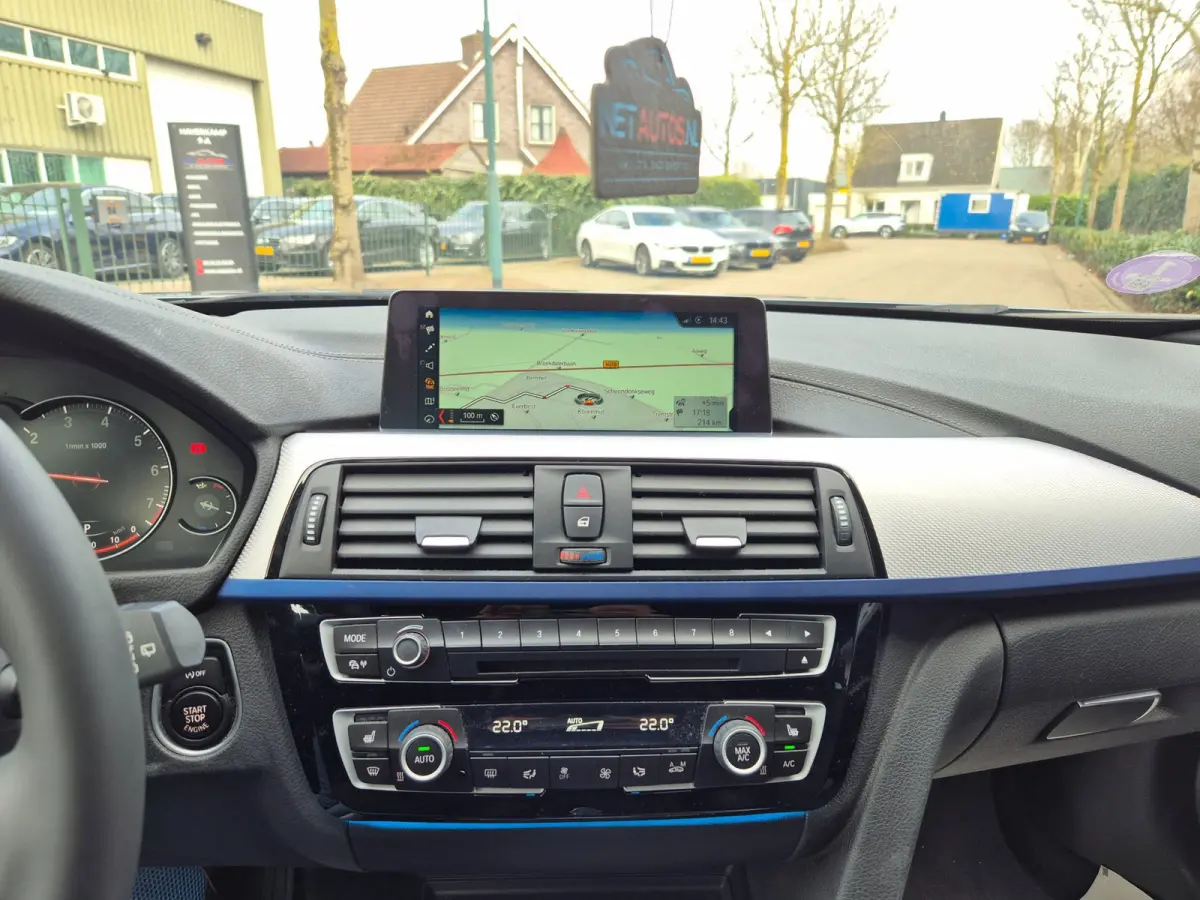 M Sport virtual Dash Nbt EVO Id6 Navi Apple CarPlay Corporate Lease