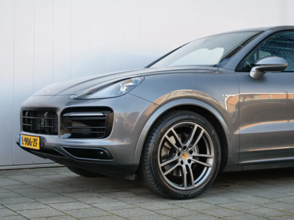 3.0 E-Hybrid 462 Pk Automaat Nav/ DAB / Apple Carplay / Leer / Luchtvering / Trekhaak