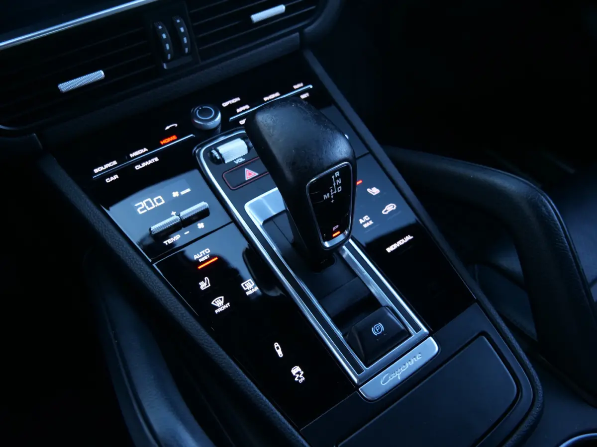 3.0 E-Hybrid 462 Pk Automaat Nav/ DAB / Apple Carplay / Leer / Luchtvering / Trekhaak