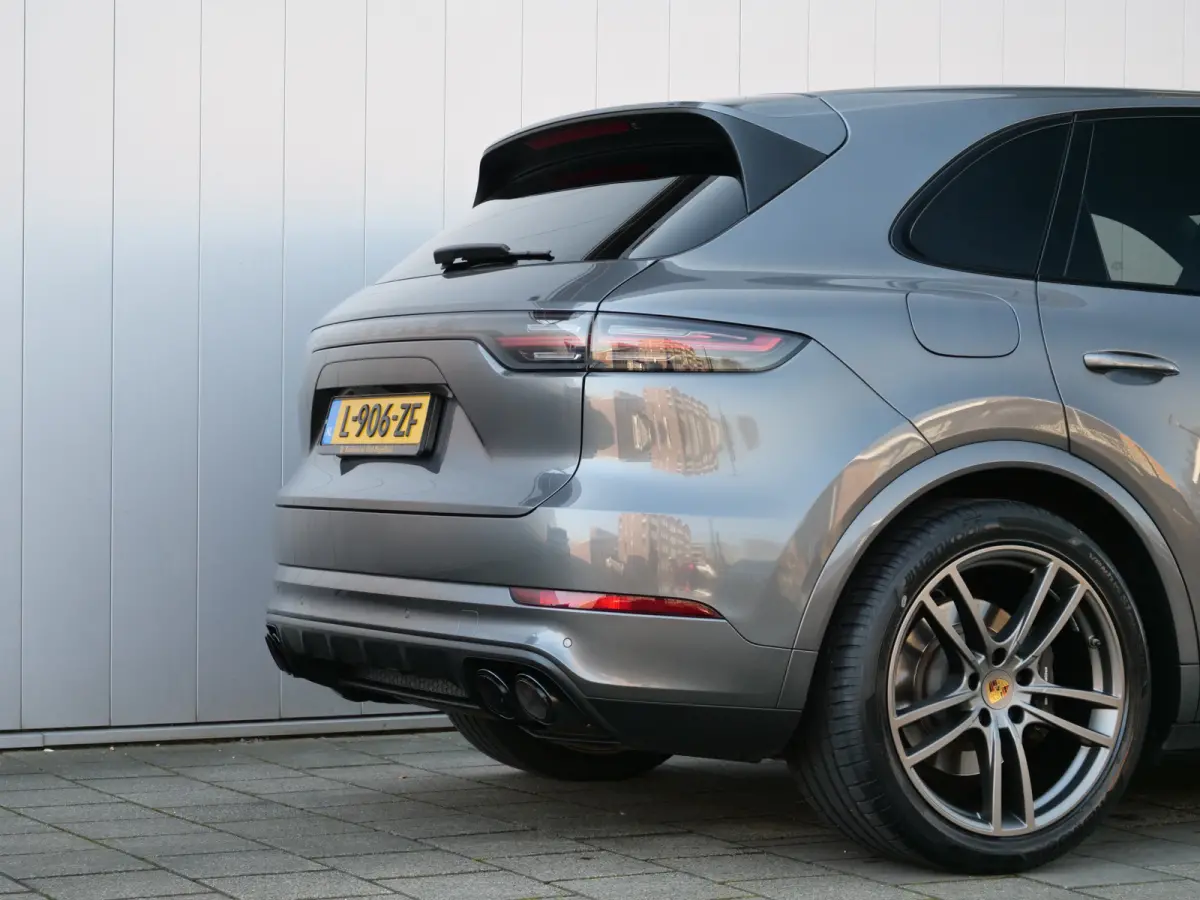 3.0 E-Hybrid 462 Pk Automaat Nav/ DAB / Apple Carplay / Leer / Luchtvering / Trekhaak