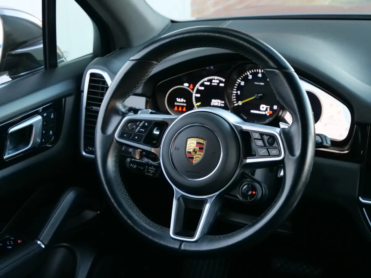 3.0 E-Hybrid 462 Pk Automaat Nav/ DAB / Apple Carplay / Leer / Luchtvering / Trekhaak
