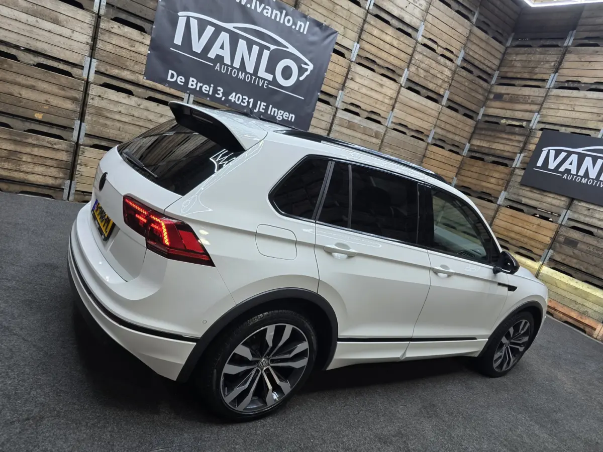 1.5 TSI ACT Highline Business R Pano VCP Leder 360 Navi Clima 19"LM