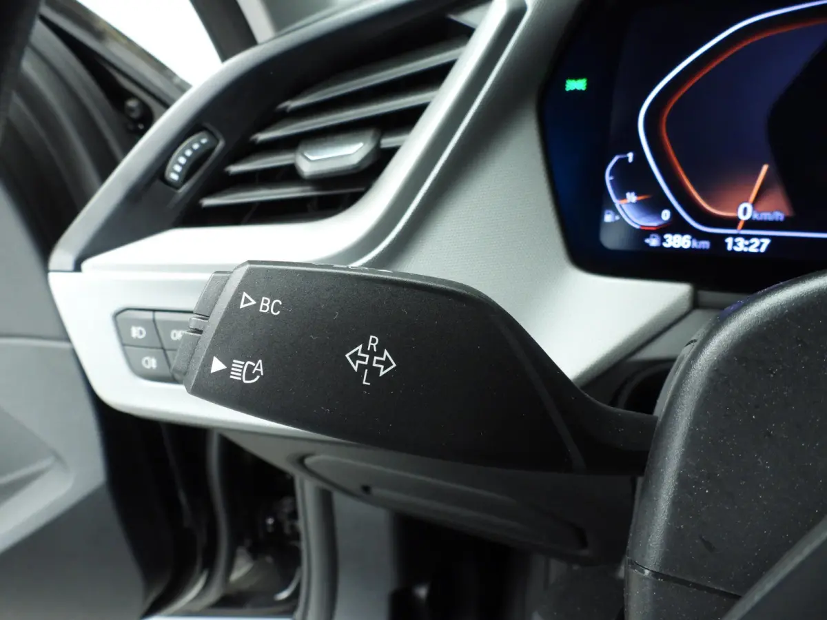 5-deurs 116i | Handbak !! | LED | Navigatie | Clima | PDC | Cruise controle | DAB | Alu 17 inch