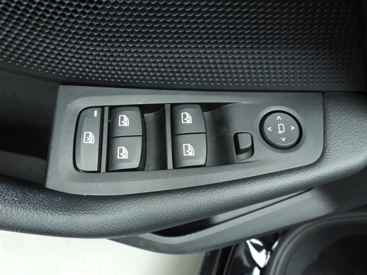 5-deurs 116i | Handbak !! | LED | Navigatie | Clima | PDC | Cruise controle | DAB | Alu 17 inch