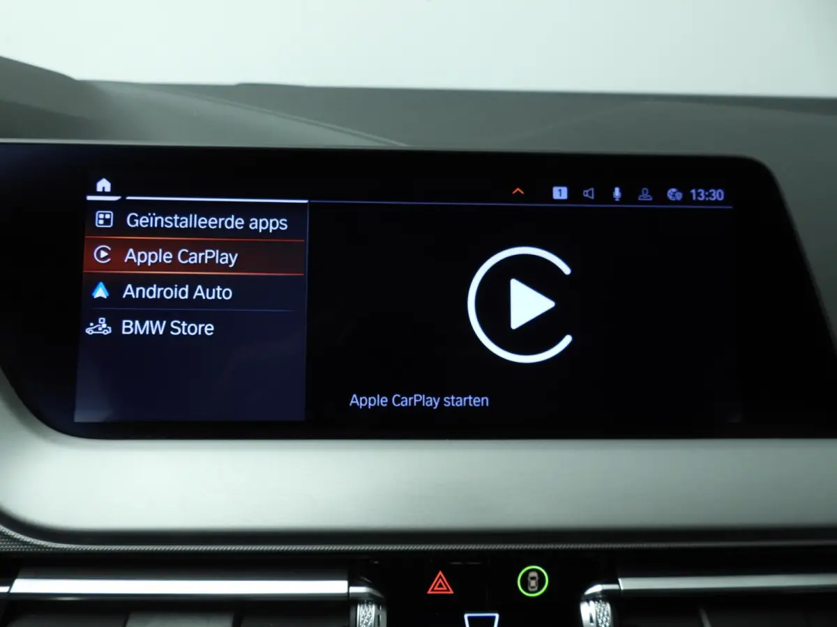 5-deurs 116i | Handbak !! | LED | Navigatie | Clima | PDC | Cruise controle | DAB | Alu 17 inch