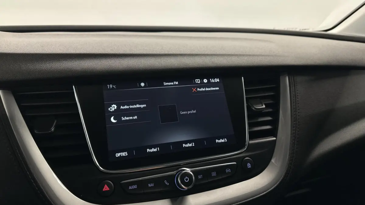 1.2 Turbo Innovation AUTOMAAT STOELVER CRUISE CAMERA NAVI LM CARPLAY.