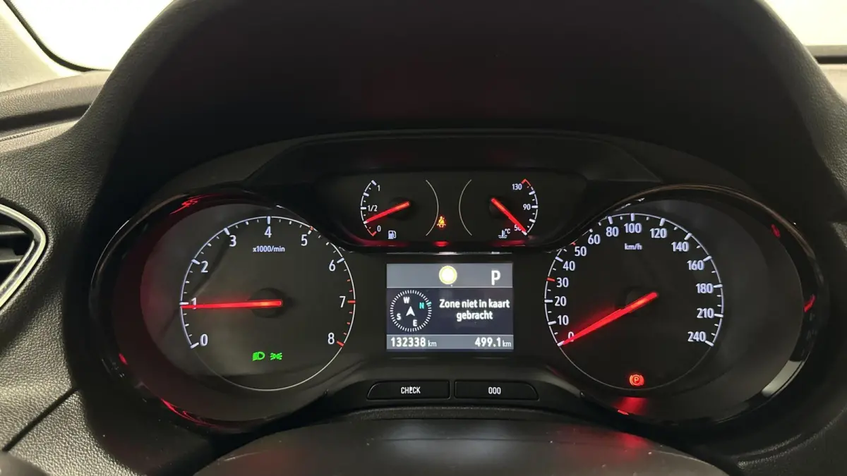 1.2 Turbo Innovation AUTOMAAT STOELVER CRUISE CAMERA NAVI LM CARPLAY.