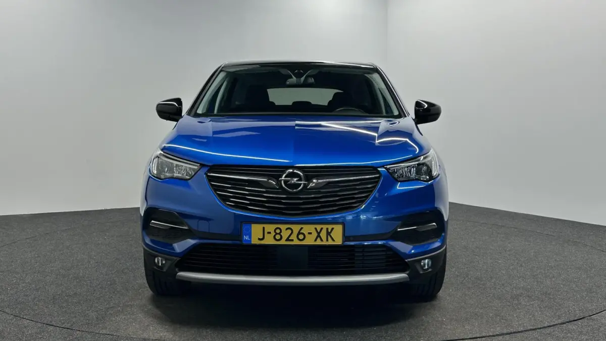 1.2 Turbo Innovation AUTOMAAT STOELVER CRUISE CAMERA NAVI LM CARPLAY.