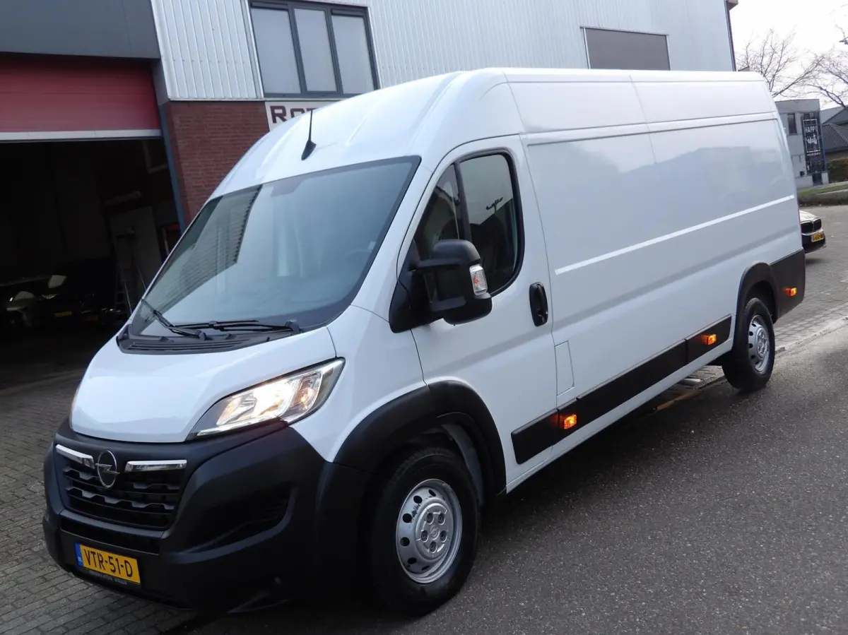 bestel 2.2D 140 L4H3 Edition
