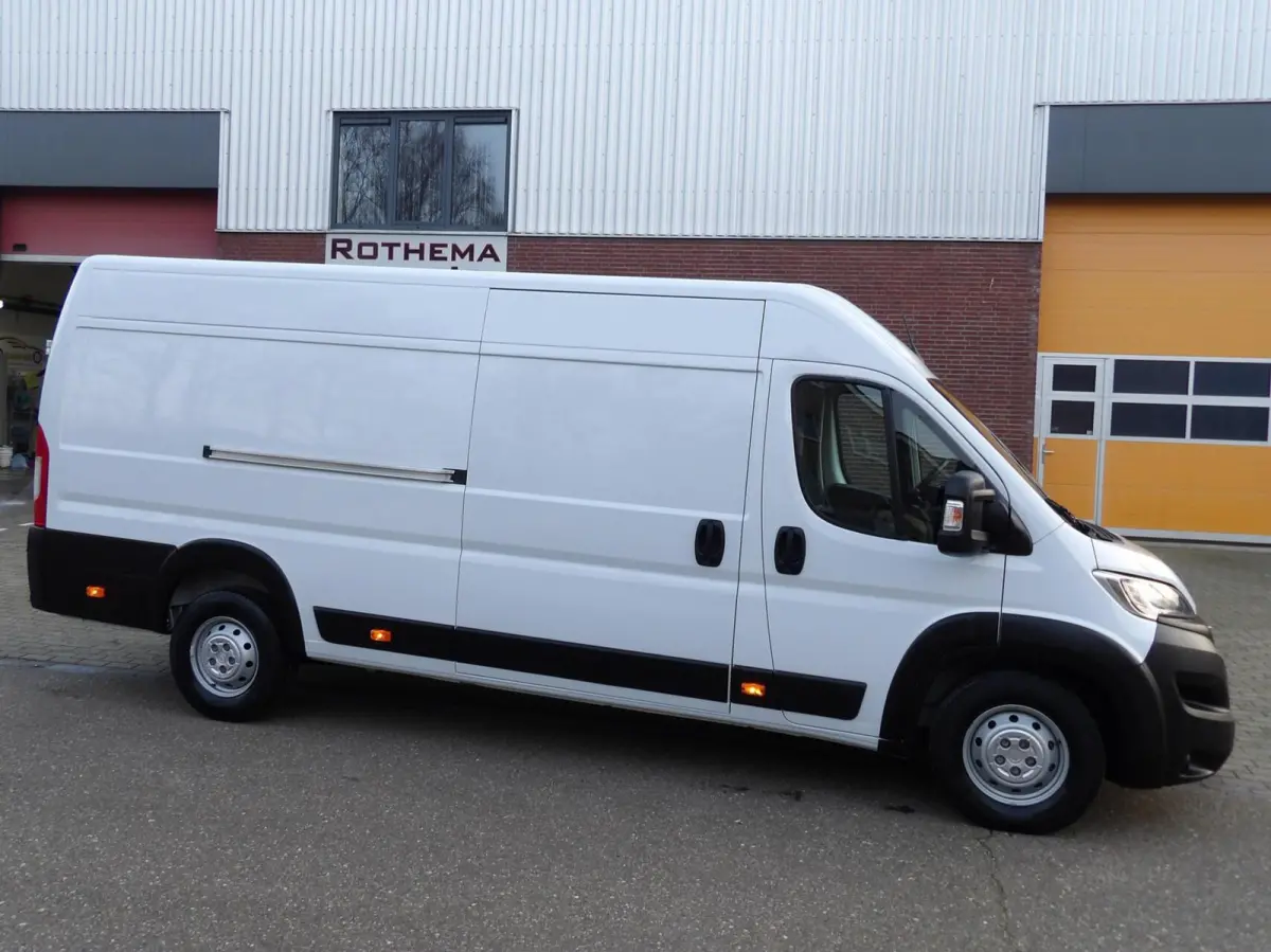 bestel 2.2D 140 L4H3 Edition