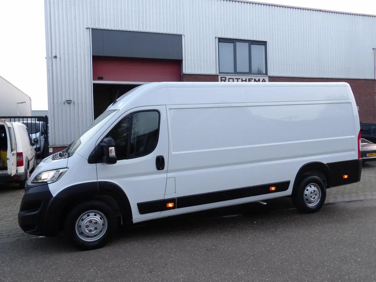 bestel 2.2D 140 L4H3 Edition
