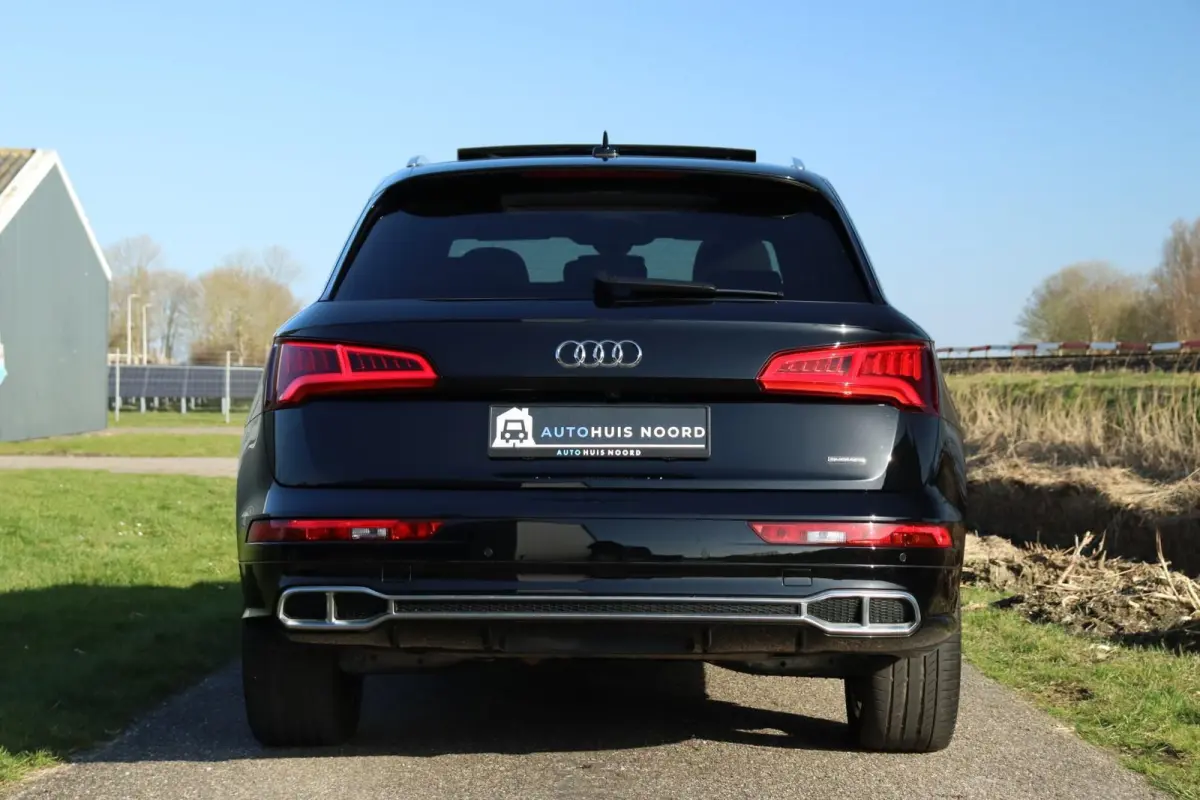 55 TFSIe Quattro Competition / 3x S-Line / Pano / 367PK / Automaat / Navi / Matrix LED / 360 Camera / Rotors 20"!