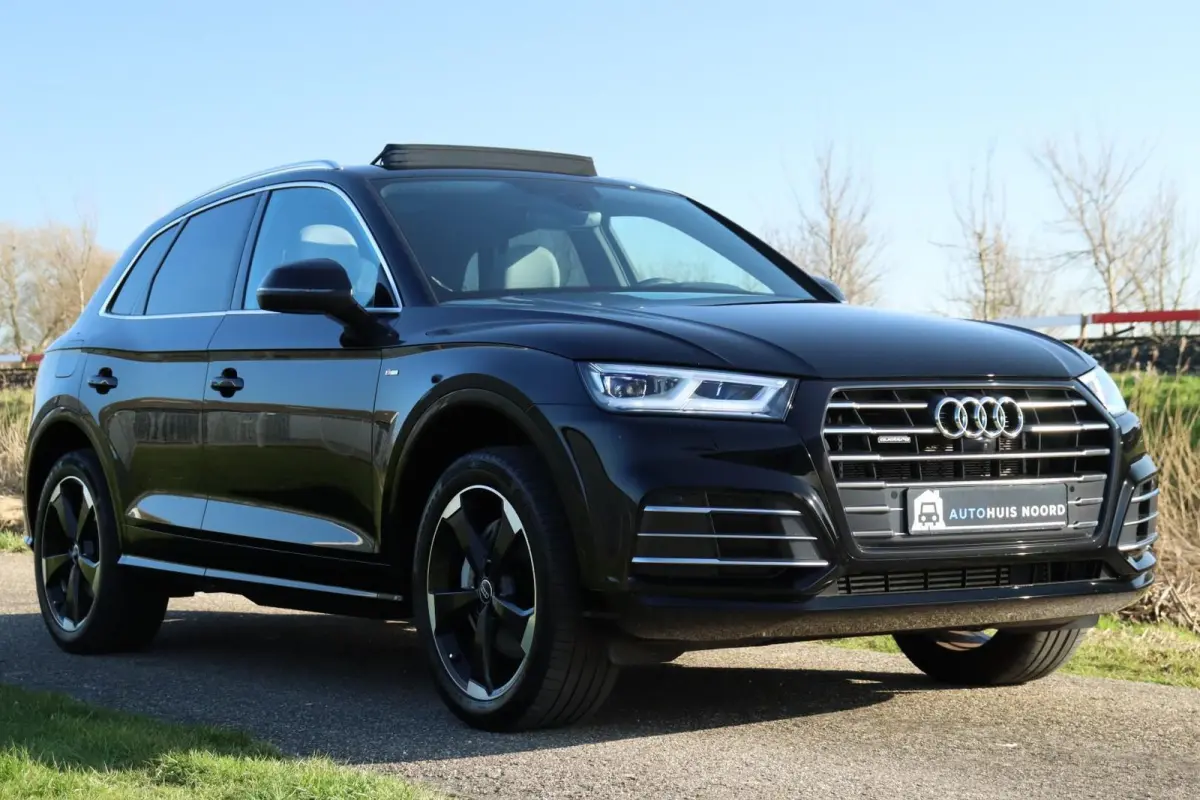 55 TFSIe Quattro Competition / 3x S-Line / Pano / 367PK / Automaat / Navi / Matrix LED / 360 Camera / Rotors 20"!