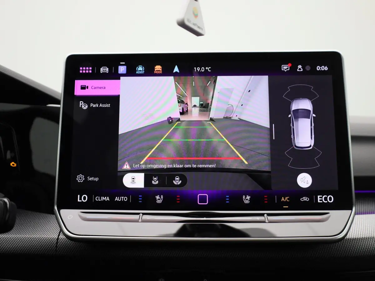 1.5 eHybrid GTE 272 PK | DEMO | VOLLEDIG LEDER | PANORAMADAK | HEAD UP DISPLAY | MEMORY STOELEN | STOELVERWARMING EN KOELING | LED STRIP | TREKHAAK |