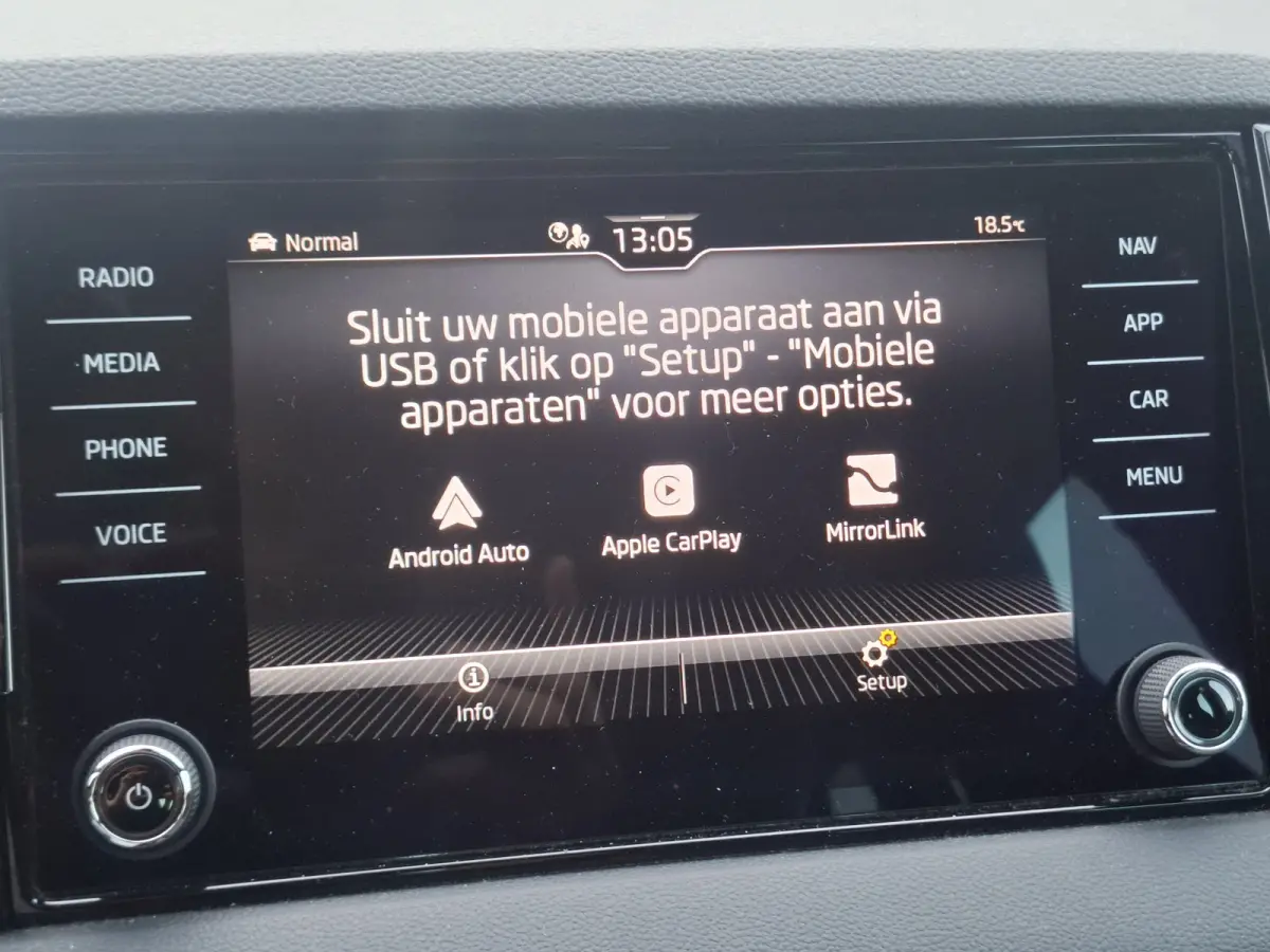 1.5 TSI ACT Sportline Business | Android/Apple Carplay | Adaptive Cruise Control | LMV 18" | Achteruitrijcamera | PDC V+A | Elektrische kofferbak | Climate control