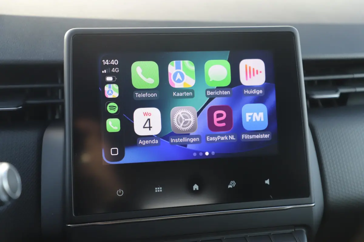 1.6 E-Tech Hybrid 140 Business Zen Automaat 16 inch LMV Navigatie Carplay Android Airco Cruise Control LED Rijstrooksensor Parkeersensor