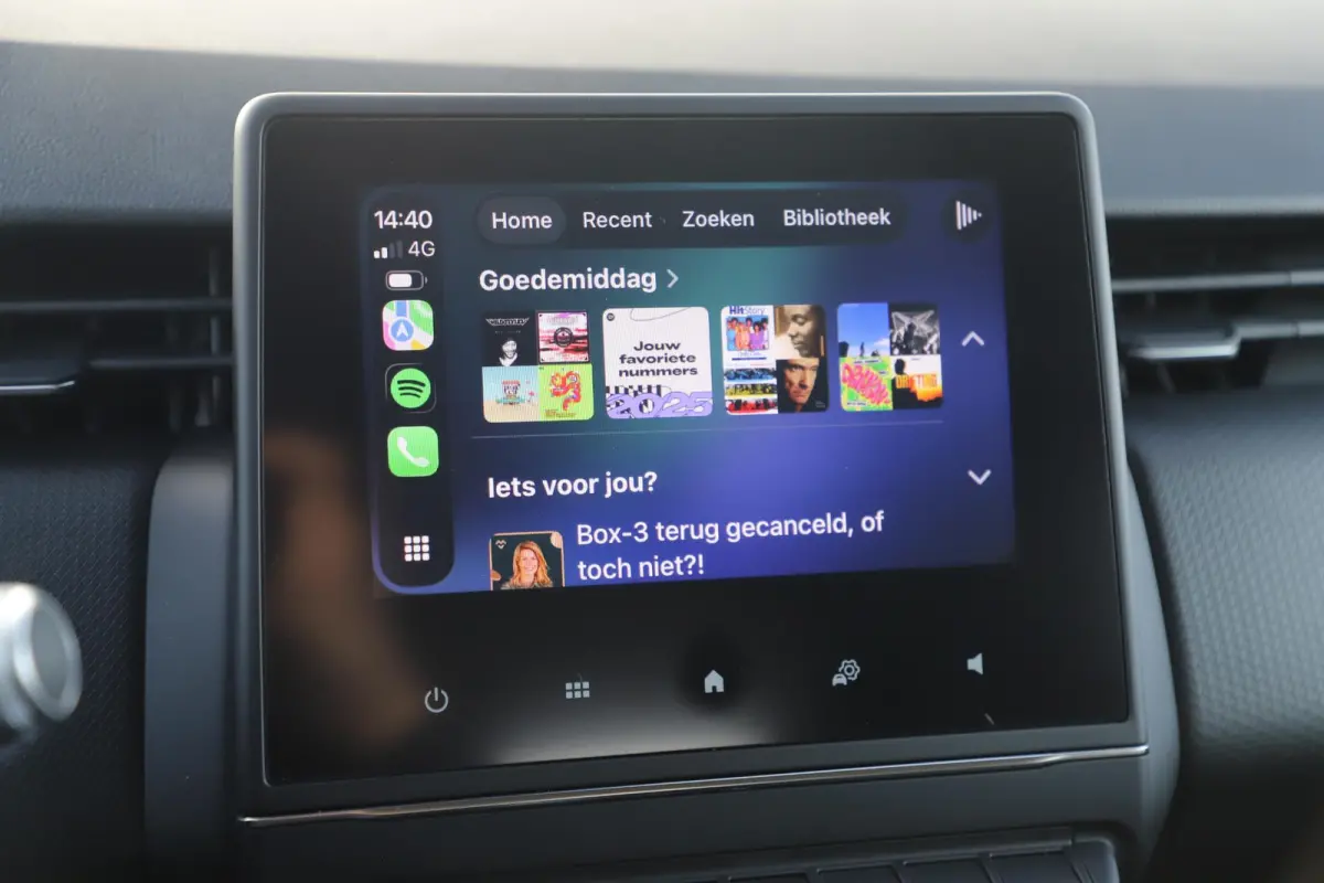 1.6 E-Tech Hybrid 140 Business Zen Automaat 16 inch LMV Navigatie Carplay Android Airco Cruise Control LED Rijstrooksensor Parkeersensor