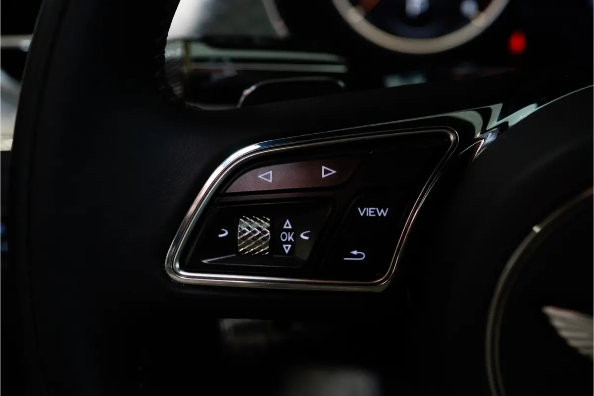 2.9 V6 Hybrid Mulliner 544PK | Pano | B&O | Night | Luchtvering | Garantie