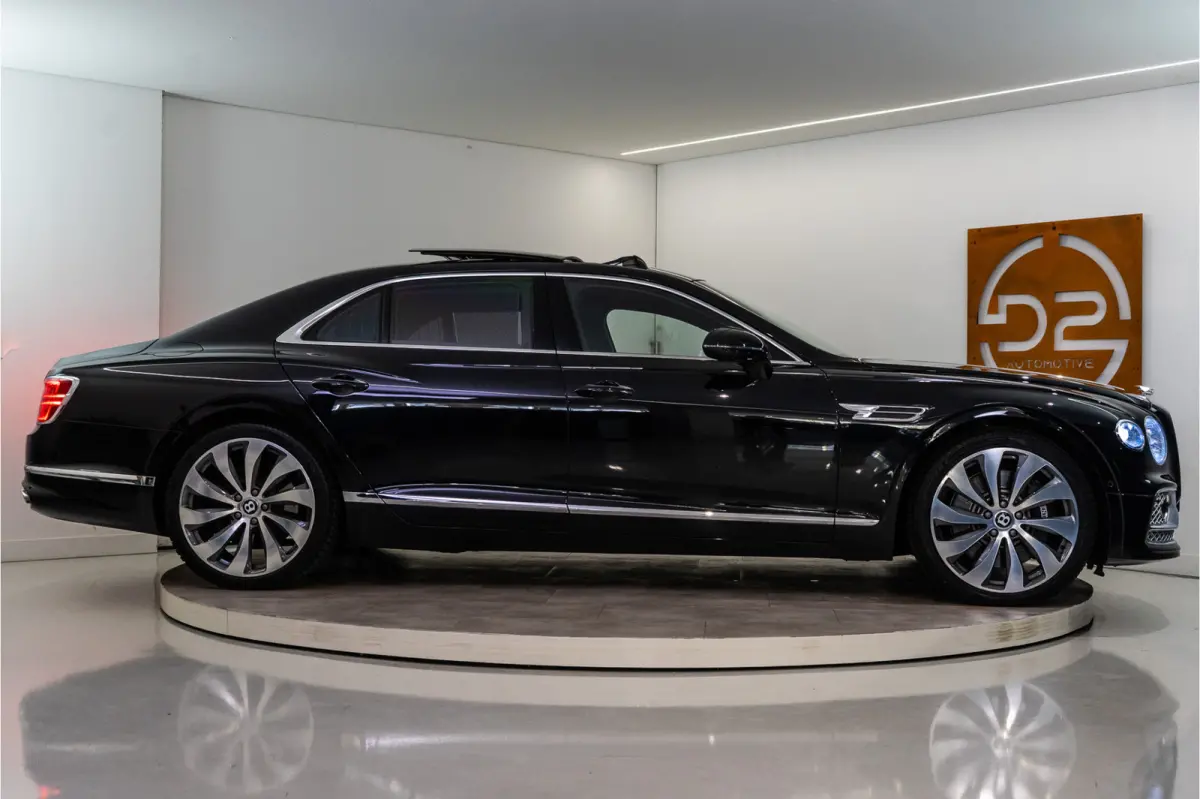 2.9 V6 Hybrid Mulliner 544PK | Pano | B&O | Night | Luchtvering | Garantie